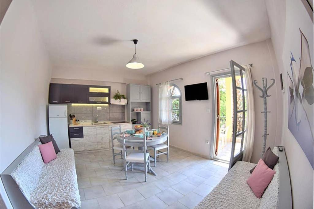 Calma Luxury Apartments #4 Sozopoli In Halkidiki Екстериор снимка